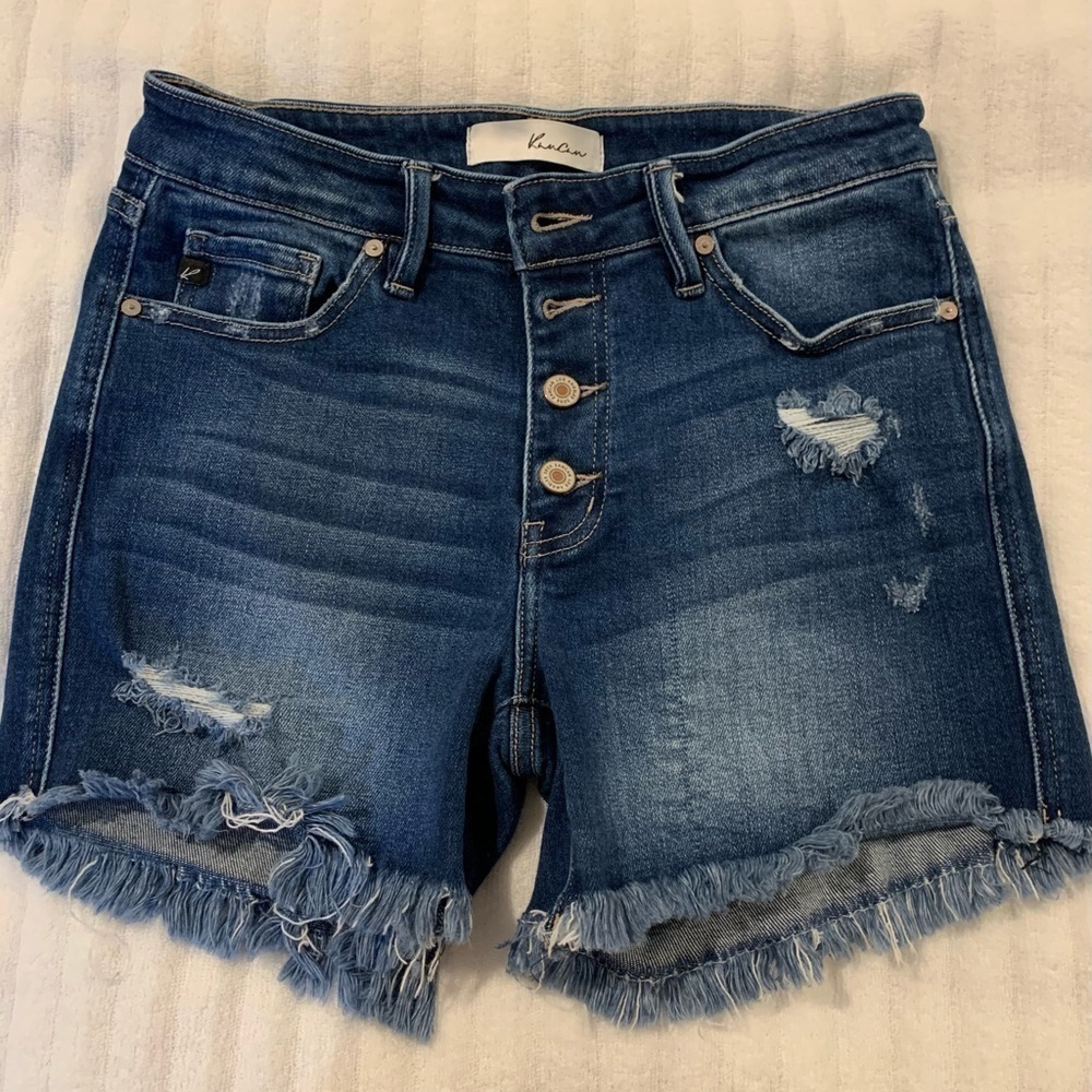 KancanWomens Jean Short. Size W15” R11”(flat lay)​​​​​​​​​​​​​​​​​​​
